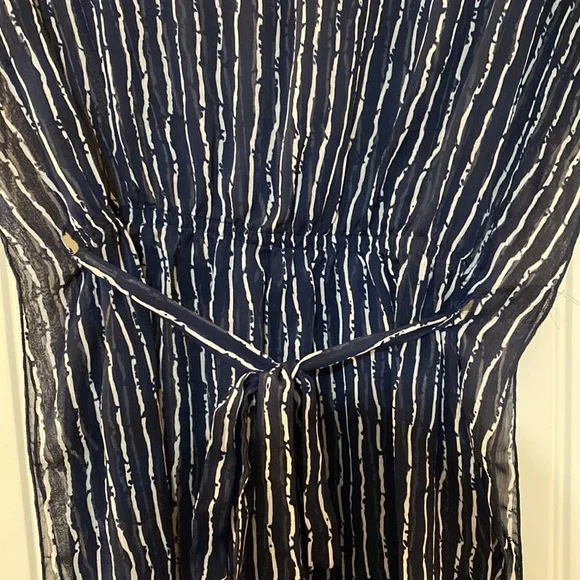 Smart set tunic - Picture 2 of 4